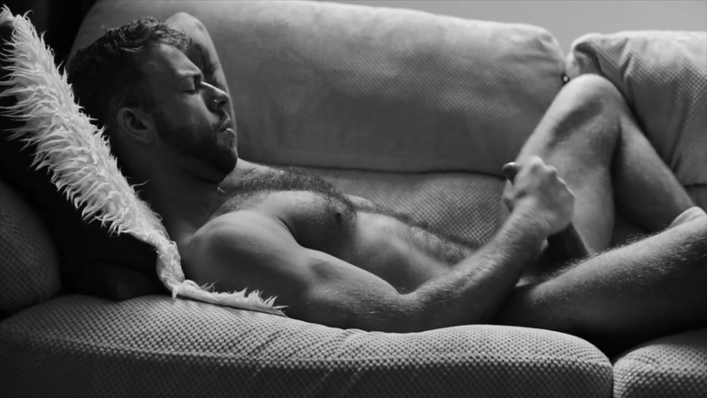 Ridley Dovarez | Gaysight: Gabriel Phoenix or the art of jerk-off