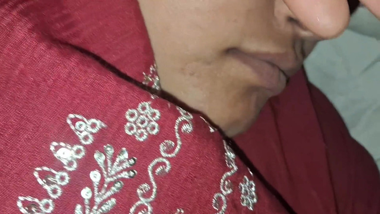 Catchybusty: Teyze oğlanla oynamak istiyor