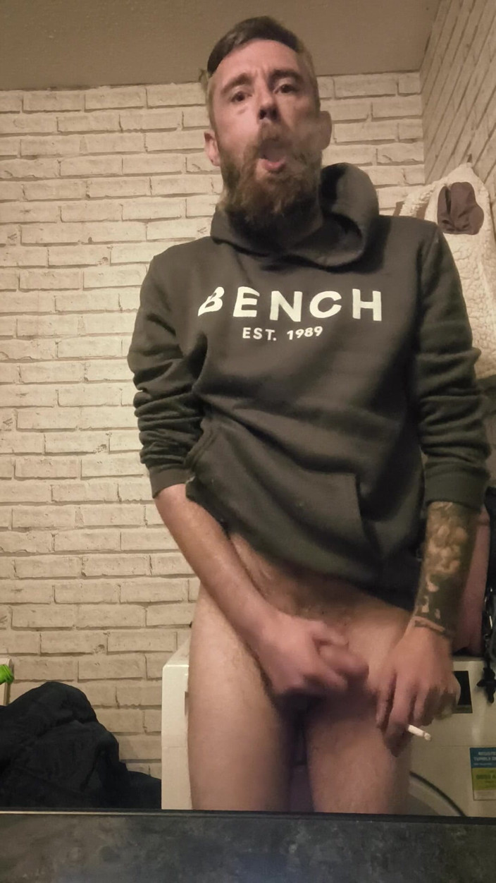 Smoking stoker: Smoking Masturbation