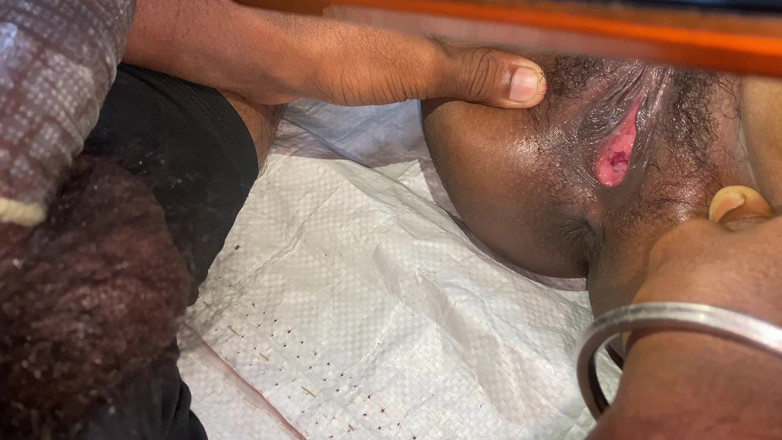 Promila25: Tôi và bạn thân của tôi gặp nhau sau một...