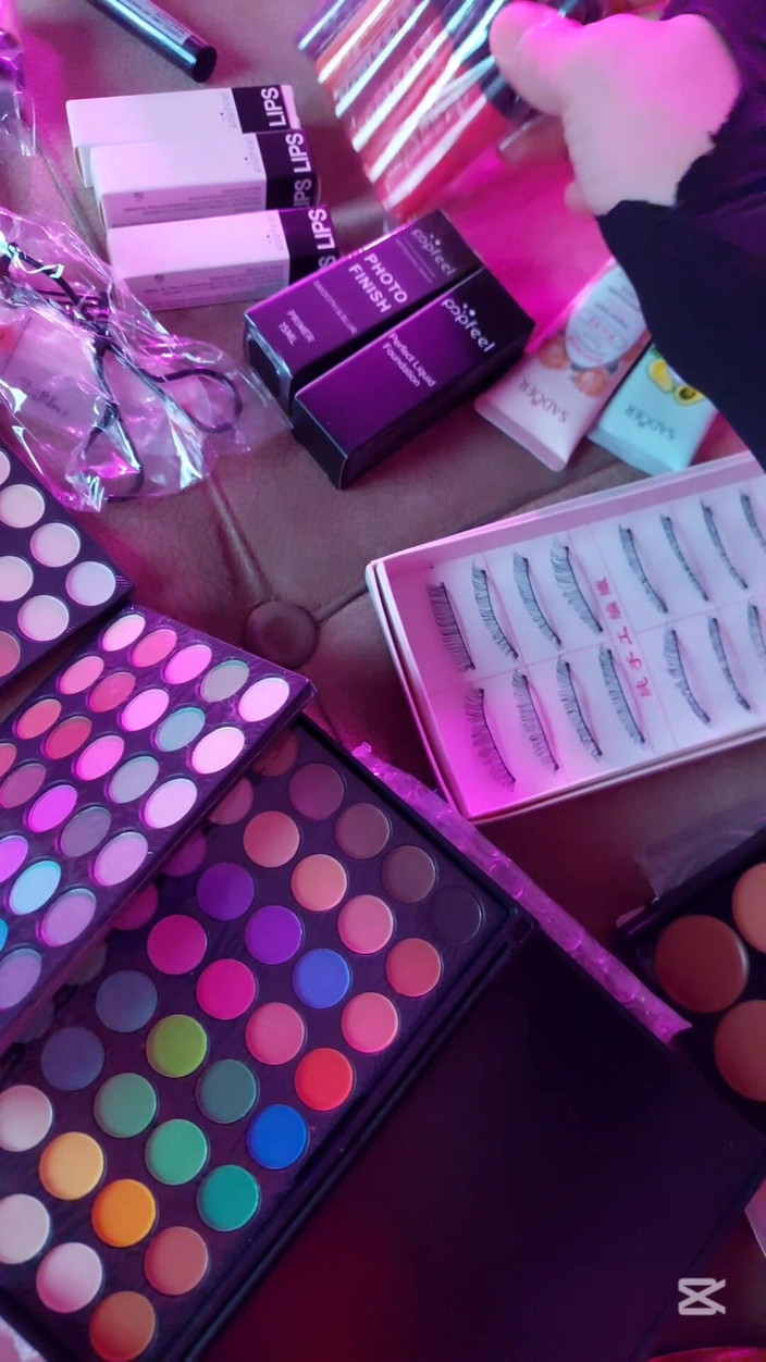 Kitty_Cross: My First Makeup Tutorial Glam Start with Kitty Cross!