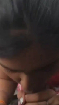 Desi Girl Suck BF Dick