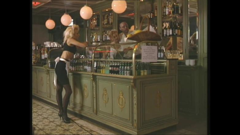 Muschi movie official: Luxe bar voor roomontbijt