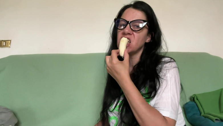 Bergami Melissa: I Eat Smoke and I Ignore You Asshole