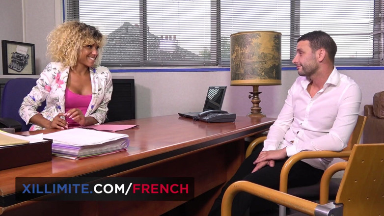 French girls at work: Perfektní zadek Francouzsky Metisse Rose Valerie