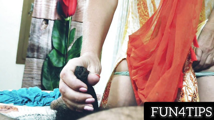 Bolly Karma: สาวMILFสวยเย็ดกับแฟนใหม่