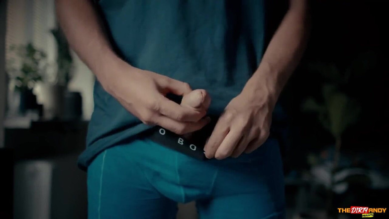 DirtyAndyPrivate: Masturbando meu pau de calcinha