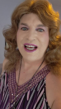 I Want to Suck Big Hairy Cocks!