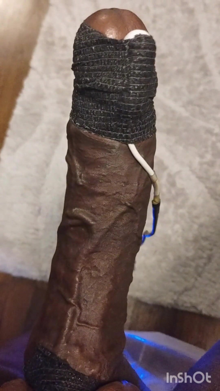 Batbunz: Vibration Cumshot
