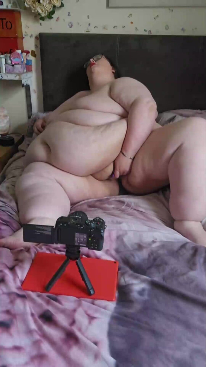 SSBBWLadyBrads: SSBBW fitta spela och orgasm del 1