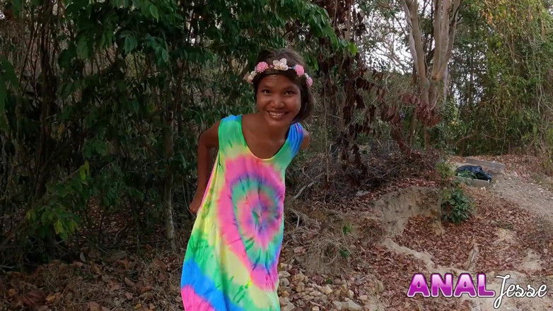 Jesse Thai: Ngajak ngentot - seks anal gadis hippie