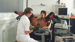 Rubber & Clinic Studio - 1ATOYS: Anální masturbace s mokrým orgasmem