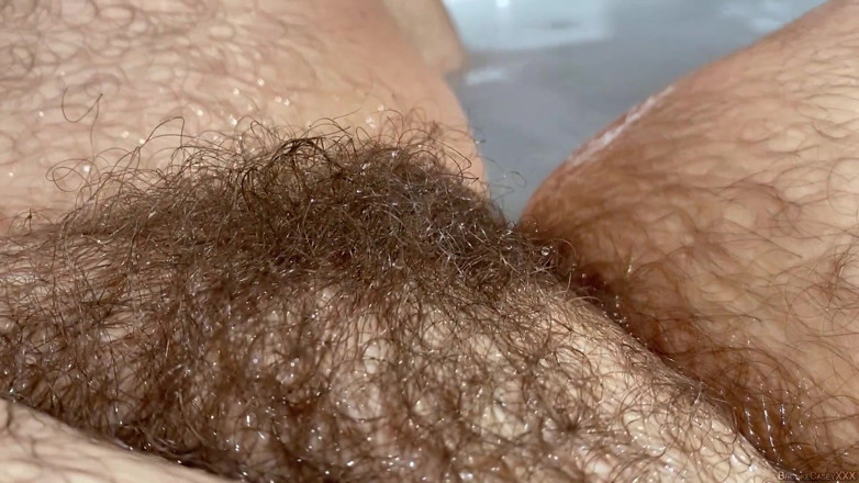 Brooke Casey: Ich wäscht meinen busch in der badewanne