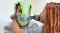 Selfgags femdom bondage: Adik tiri yang lagi malas disumpal dan dientot pakai celana...
