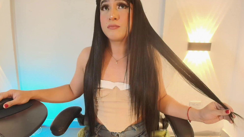 Aline Costa: Beautiful Trans with Doll Face