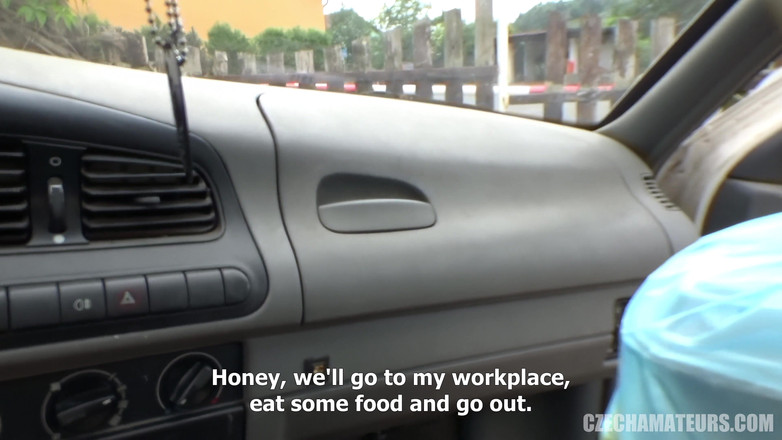 CzechAmateurs: Blowjob amatur Czech 109 di lebuh raya