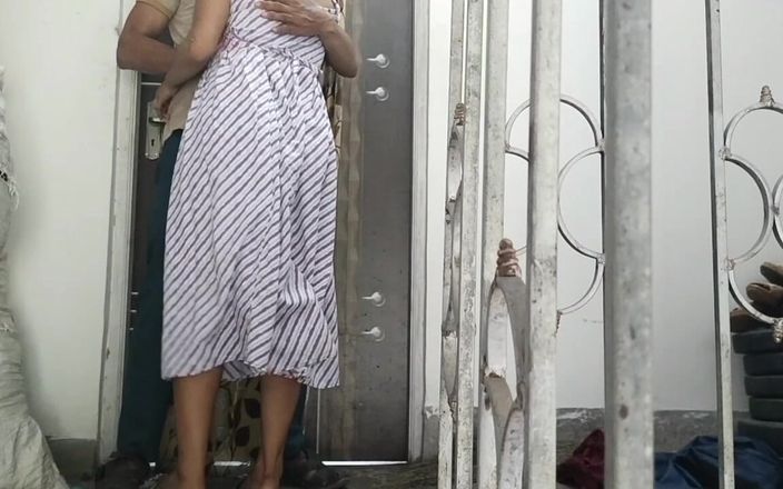 Fantacycutting: Lärare ne student Ki Ghar Me Jaake Chod Ke Aya