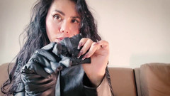 DominaFireOfficial: Asmr kožené rukavice a šaty