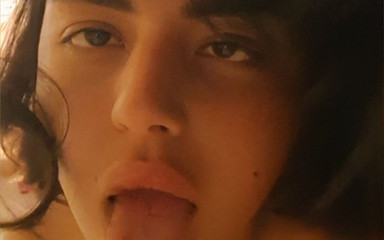 Esmer Tarcin: Ahageo Banyoda Masturbasyon