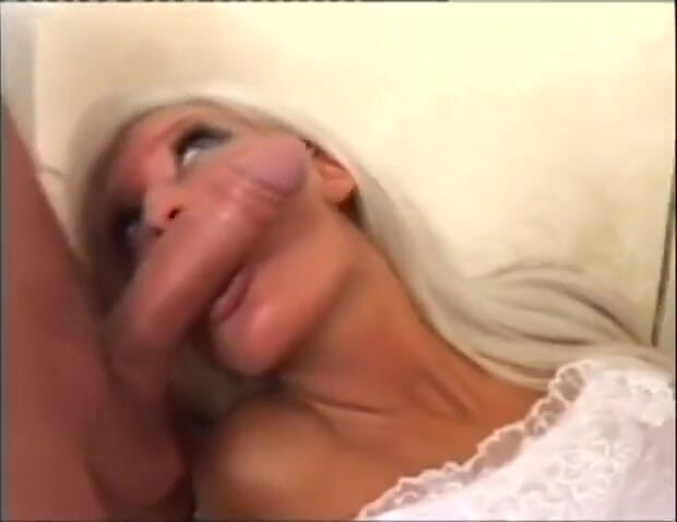 3 Bangers: Trio avec une blonde aux cheveux longs qui reçoit une...