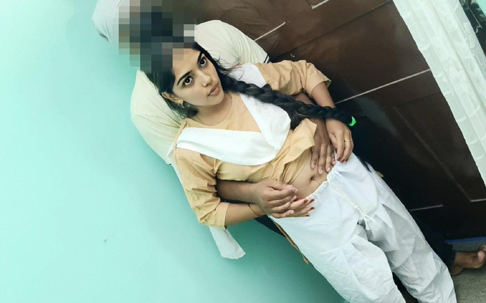 Hotdostt: Real Sex of Village Girl