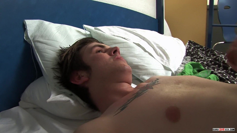 Euro boy xxx: Ein natürlicher roher fick für freunde