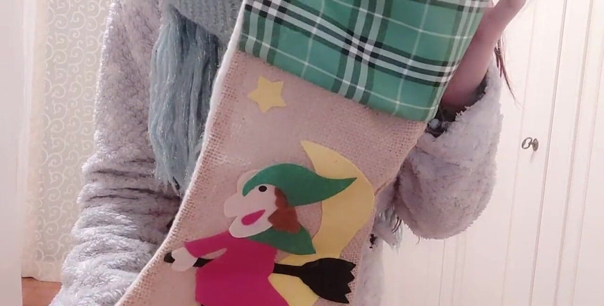savannahamatoriale: Old Cat Lady Become a Pornstar with a Special Spell