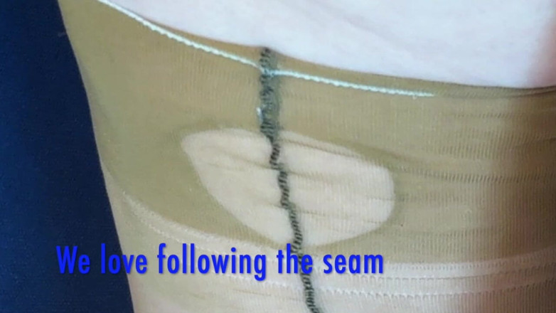 Aunty Sandra vintage girdle queen: Aunty Sandra in a Long Body Girdle Vgq 60