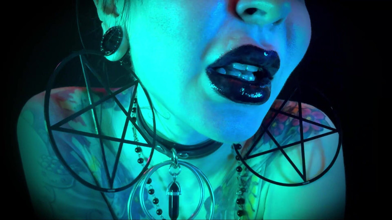 Baal Eldritch: Bibir gotik hallows eve - halloween, bibir hitam, gothic, pov, ciuman,...