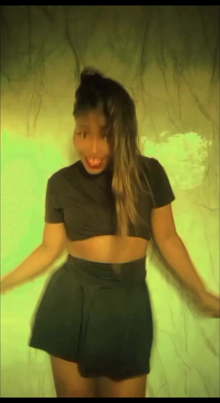 Minayi: Als je mijn inhoud leuk vindt, waarom zoek je me...