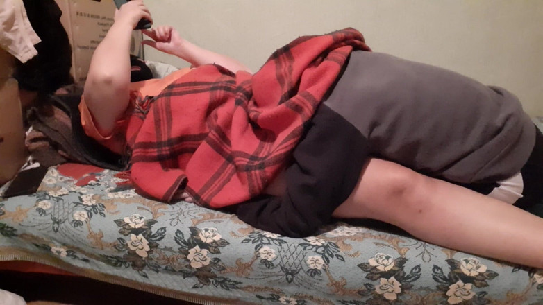 Lesbian-candys: Apabila teman wanita menjilat pepek saya, saya menonton video lucah...