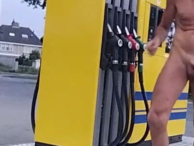 Naked at the Gas Station (Benb Studio)