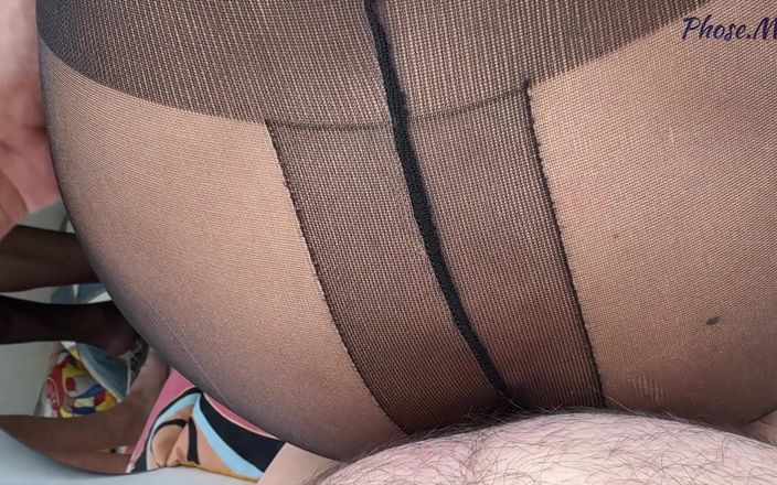 Pantyhose me porn videos: Blonde MILF Shows Her Blowjob Skills and Gets a Facial
