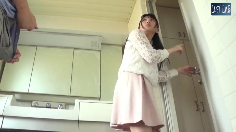 Lust lab: La sorpresa in bagno scintilla un segreto con la sua...