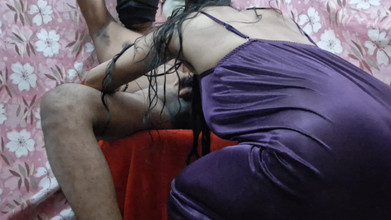 Aakritik346: Adik tiri bertetek besar semula jadi dapat creampie