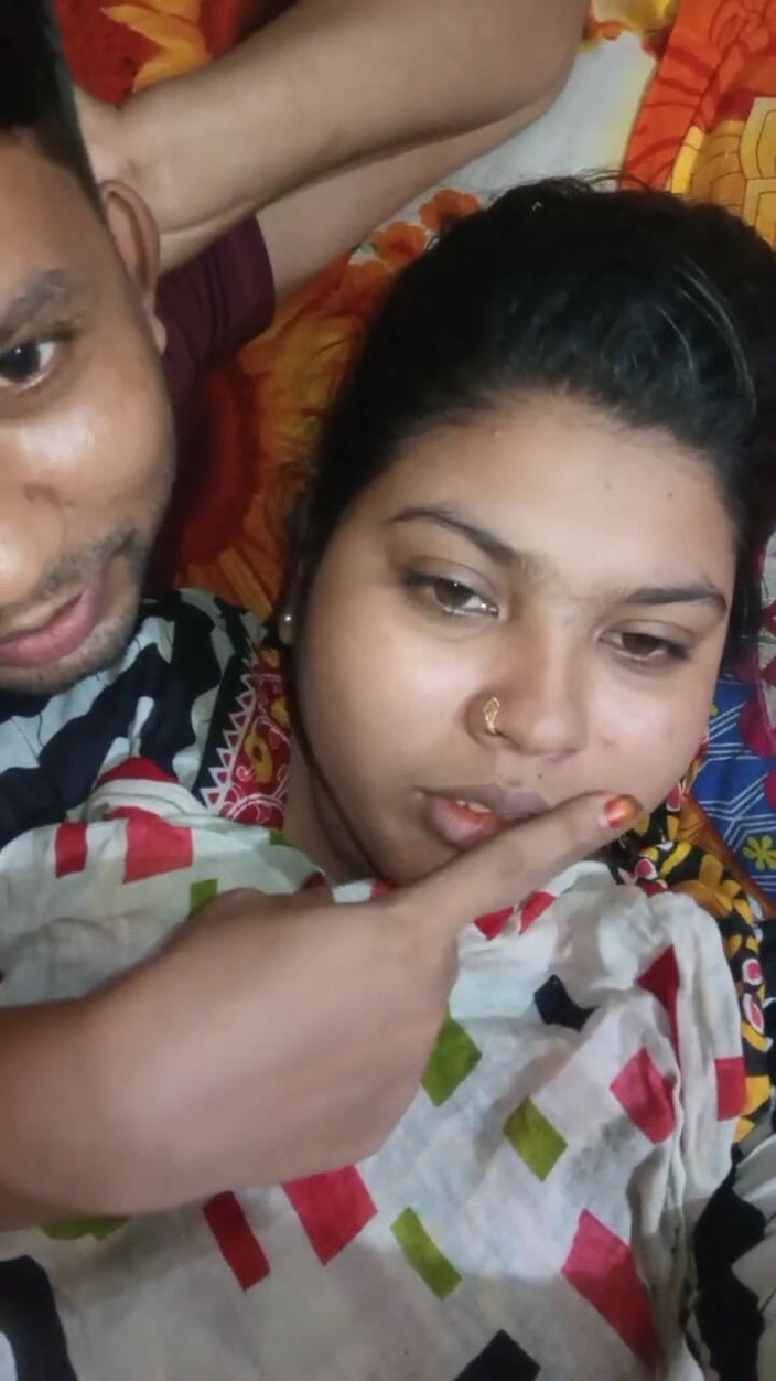 Desi video bd: Cặp đôi bengali đã kết hôn