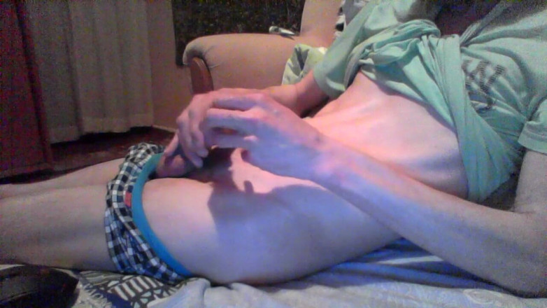 Rafael716: Cumshow trong bao cao su