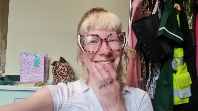 rosarosebud: I Finally Got My Huge Glass Buttplug in