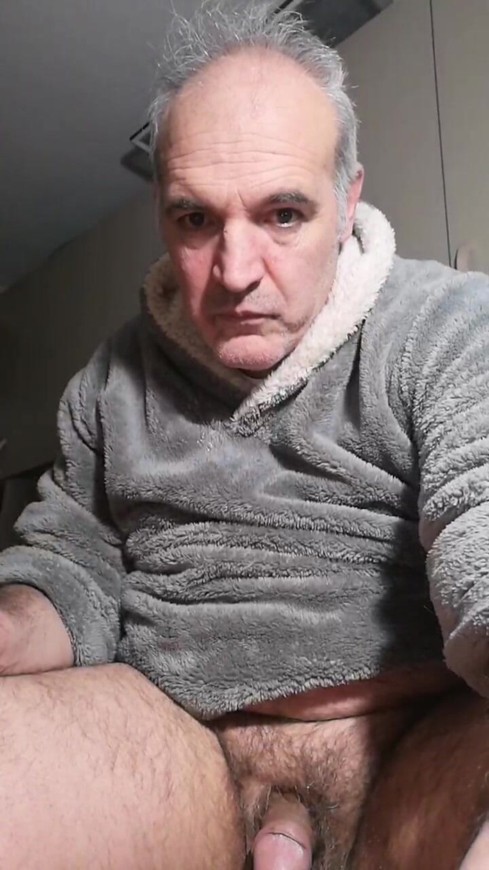 Setesesso7: Online-Abendshow am 10. Februar mit Sperma ins Gesicht!