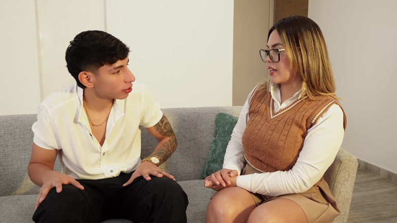 estebangamboa: Profesor mi pomáhá zachránit semestr výměnou za sex