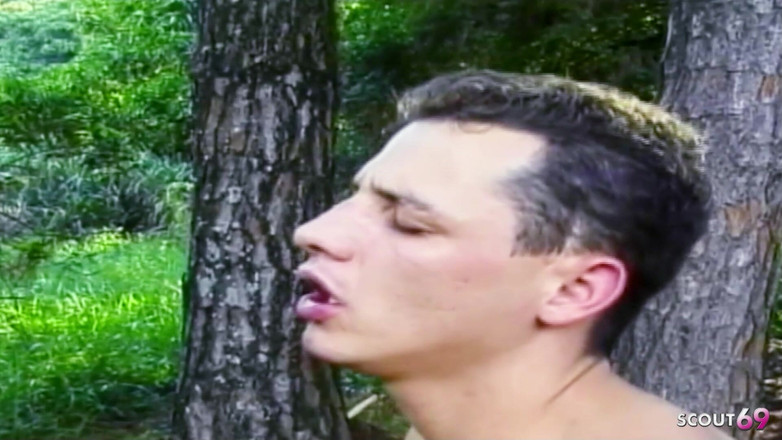 Shemale TS Collection: Tranny poprvé šuká nového přítele venku do análu