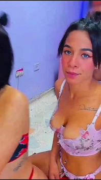 Le show de sodomie le plus fort de ces belles filles