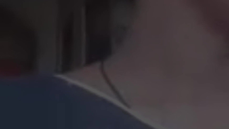 DesiBurChudai: După ce soțul a ieșit, a fost fratele vitreg foarte...