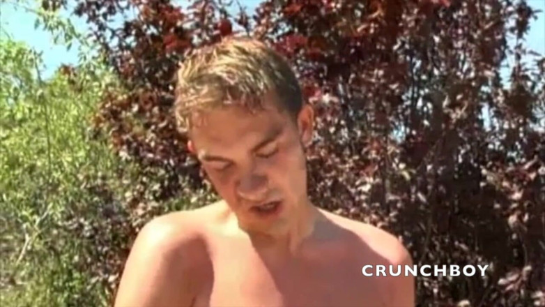 STRAIGHT BOYS CURIOUS FROM PRAHA: Young straight dude fucking outdoor his gay friend