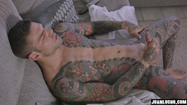 Juan Lucho Gay: shovar men