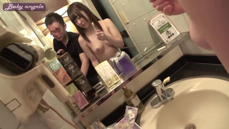 What type of JAV do you like: Avouez-le ou j’ai gagné à bouger - la fille adorable dont tout...