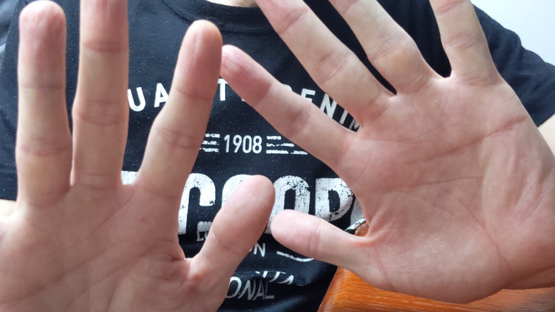 Rockardglans: 只是我的手，他们将如何让你高潮 - Rockard Daddy