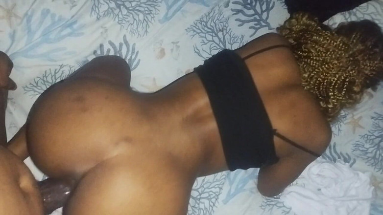 Freaky relatives: Min styvbror flickvän sa att min kuk är större, knullar slampig...