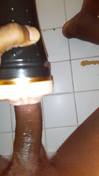Islandvibes69: Jerking off