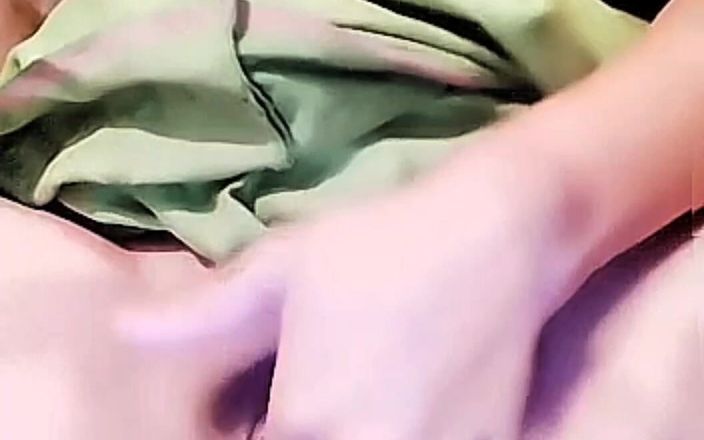 aoi_velene: Отражение поздней ночью